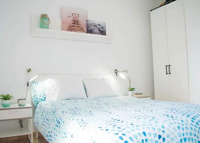 Steps To The Beach!!!