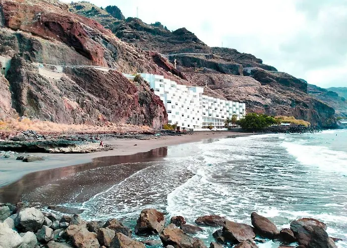 Steps To The Beach!!! Апартаменты *