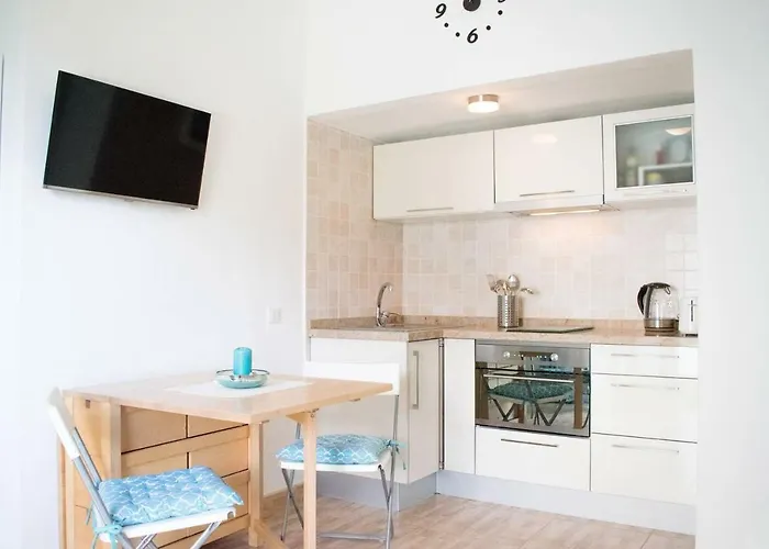 Steps To The Beach!!! *